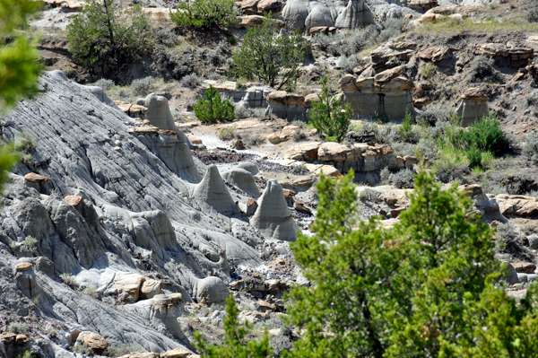 first scenery inside Makoshika State Park